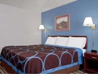 Super 8 By Wyndham Willmar Hotel Exterior foto